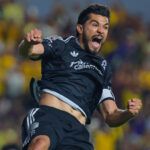 Almada celebra el destape de Henry Martín: "Le va a venir muy bien"