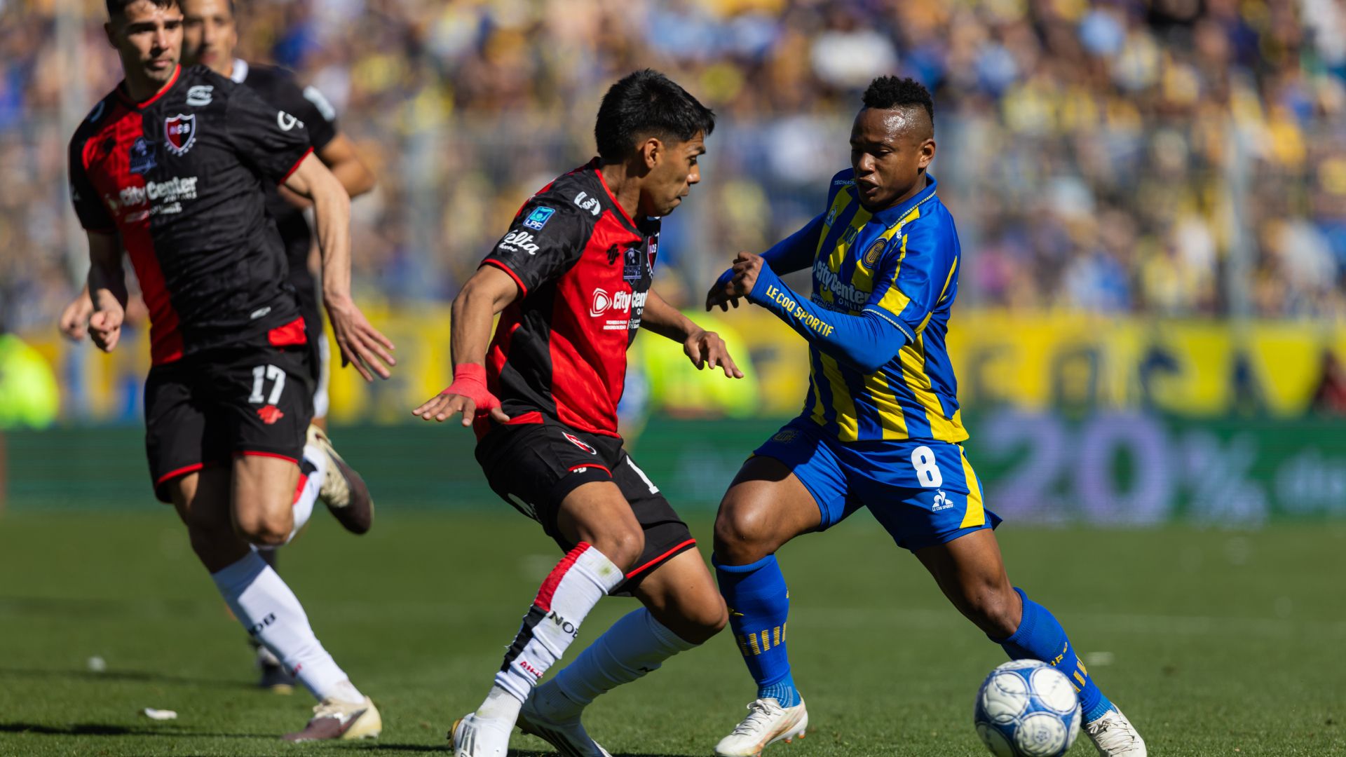 Se le escapó en la última: Newell's amargó a Central y rescató un empate en el clásico rosarino