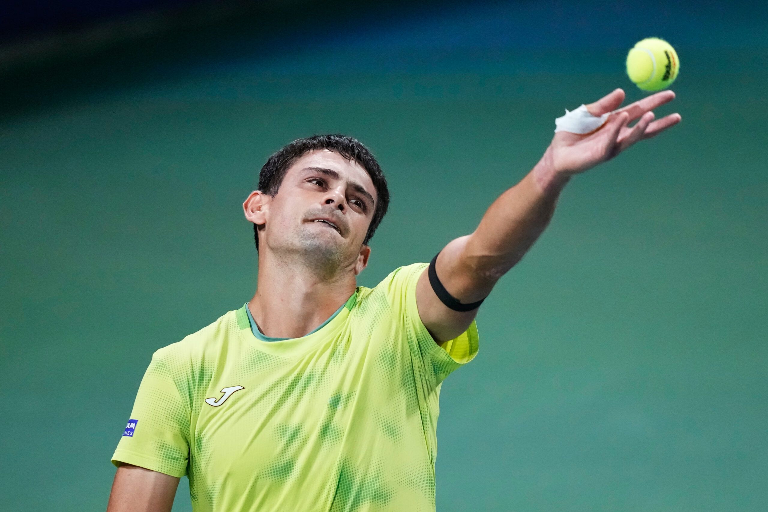 ¡Triunfazo de Navone! El argentino remonta a Berrettini y avanza por primera vez a tercera ronda del US Open