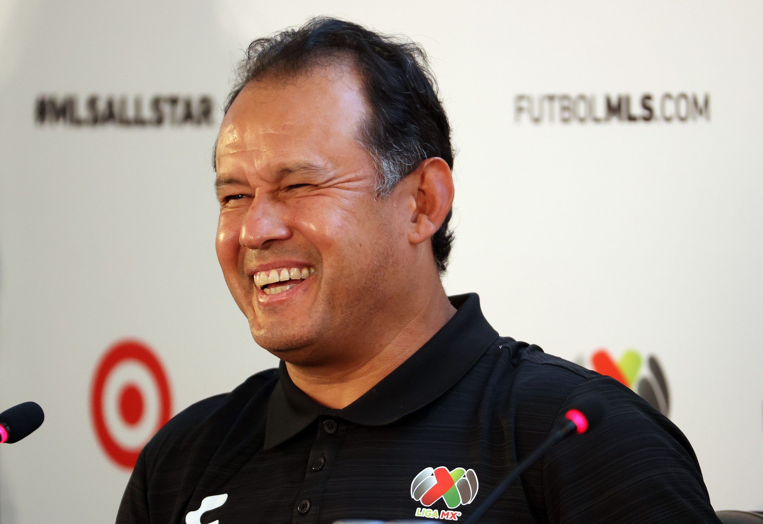 Reynoso regresa a casa: el peruano es nuevo técnico del Necaxa