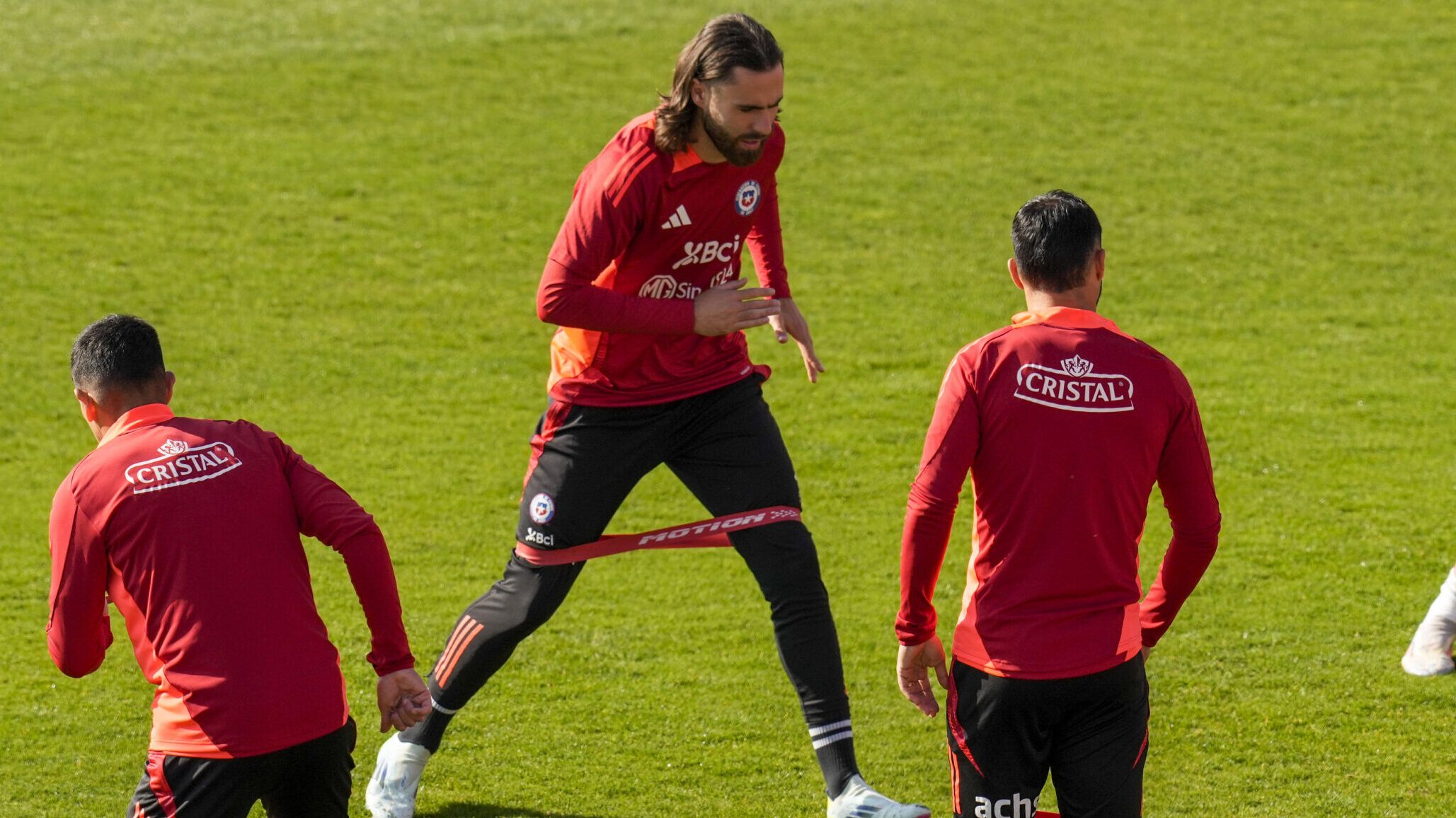 Con el vuelo de Osorio y pizarra europea: El once de gala que prepara Nico Córdova para el choque ante Canadá