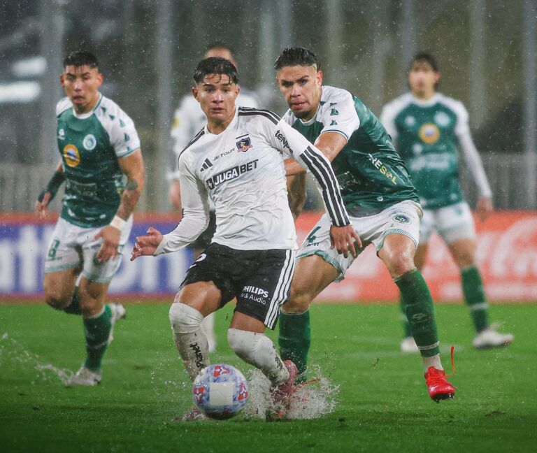 Suspendido el partido de Colo Colo y Puerto Montt por el mal estado de la cancha en Macul 1 HT ZNH XcAI92Le e1791346426612