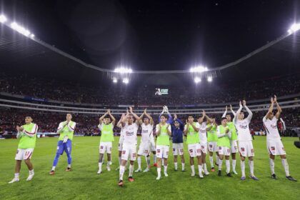 Chivas rescata el empate ante Atlas en un Clásico Tapatío lleno de emociones