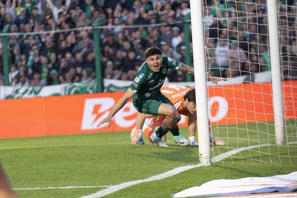 River dejó escapar dos puntos ante Sarmiento y se complica su camino a la Libertadores 2027 2 HUn9jpPXQAAa1wY