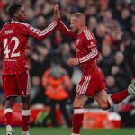 El Liverpool de Iraola venció a Villarreal pero continúa dejando dudas en defensa