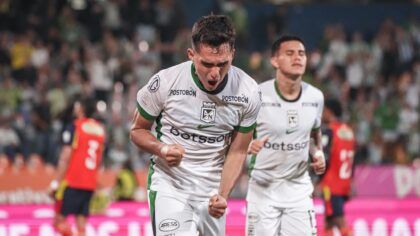 Atlético Nacional goleó a Deportivo Pasto con un golazo de Edwin Cardona y sigue firme en la cima