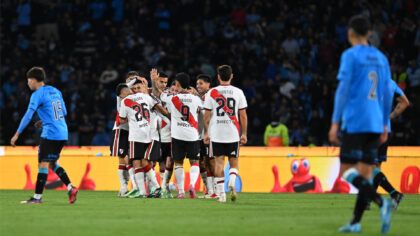 River goleó a Belgrano y cobra tranquilidad al subir a zona de clasificación