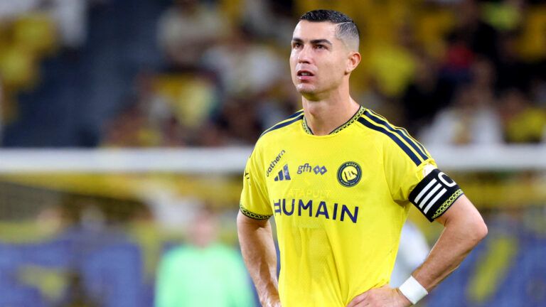 Mal día para Cristiano Ronaldo. (Foto: Fayez NURELDINE / AFP via Getty Images)