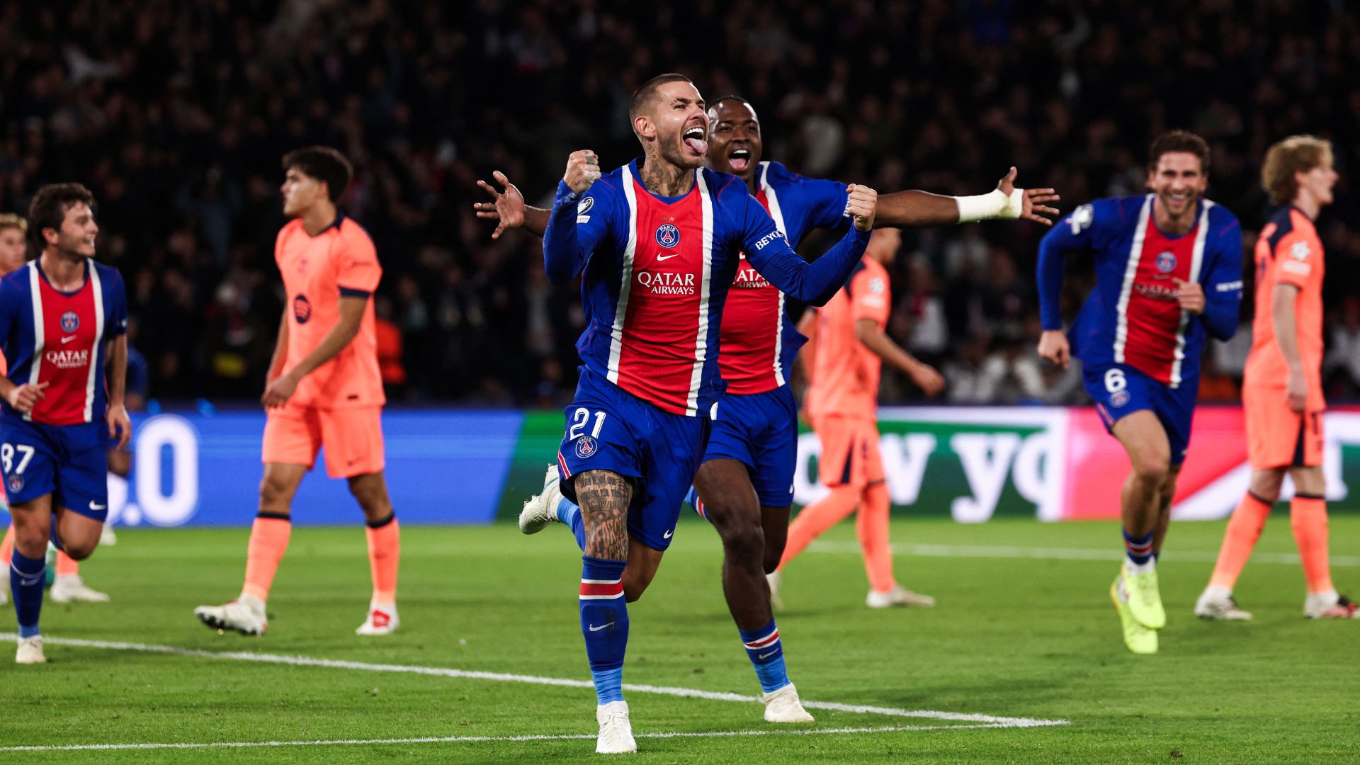 PSG golpea en París y frena al Barcelona en una noche de alto voltaje