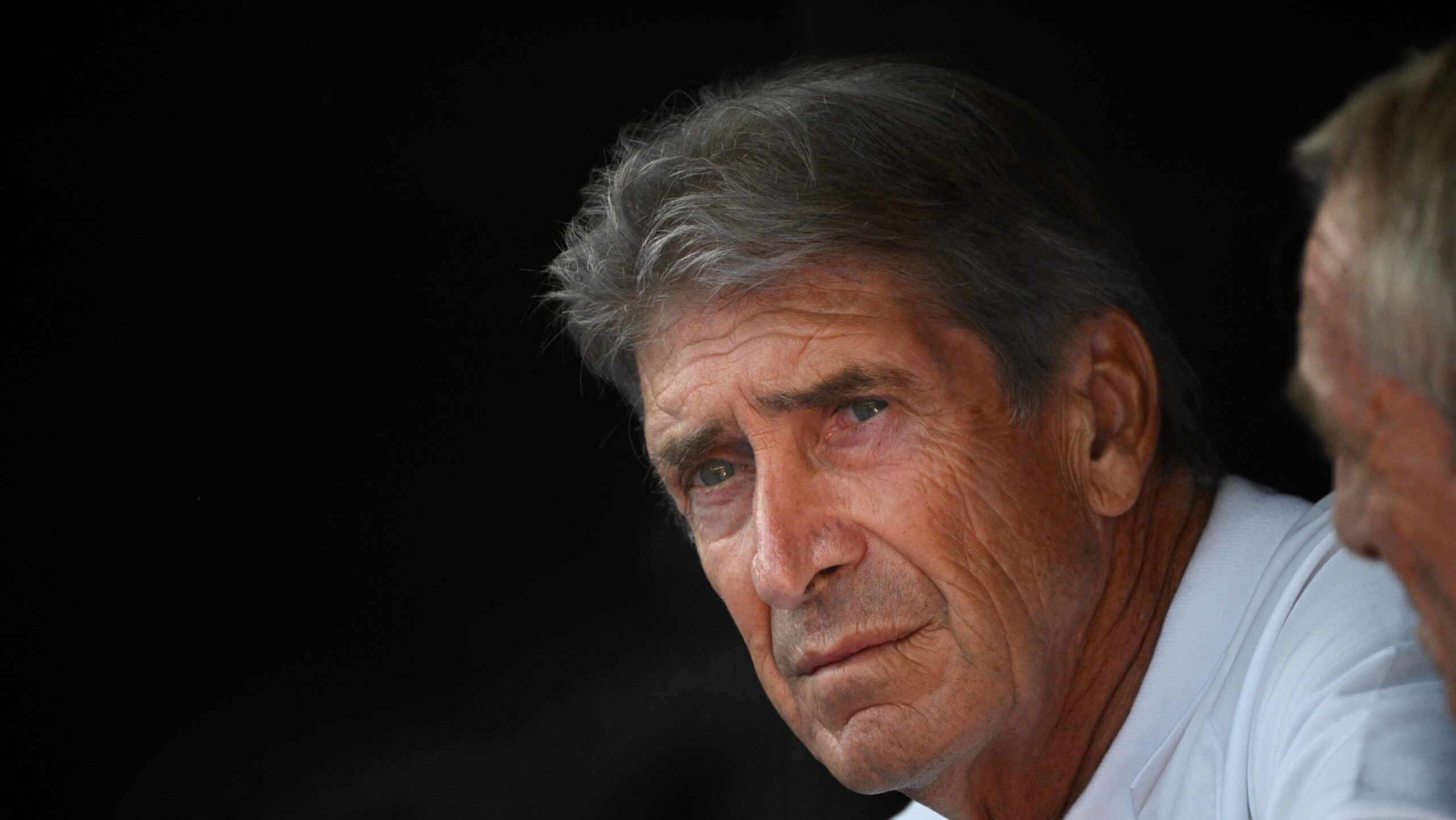 Cátedra en Europa, respeto mundial y el clamor de un país: Por qué Manuel Pellegrini debe asumir la Roja inmediatamente
