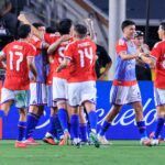 ¡Por fin una alegría! Chile da el golpe ante México en Los Ángeles: la magia de Osorio, los goles de Gutiérrez y Pizarro, y un respiro con gusto a futuro