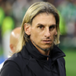Sebastián Beccacece quiere ver a Pellegrini al frente de Chile: “Es el momento para él”